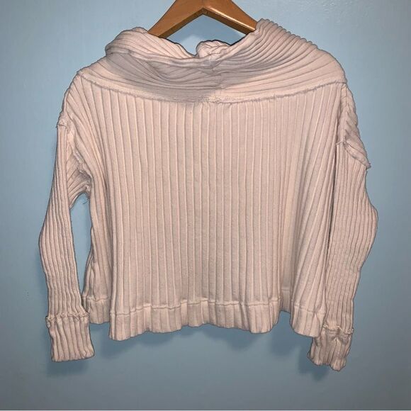 FP Beach Sweater Size Small - Picture 4 of 4